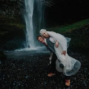 Meet your Posher, Ambor